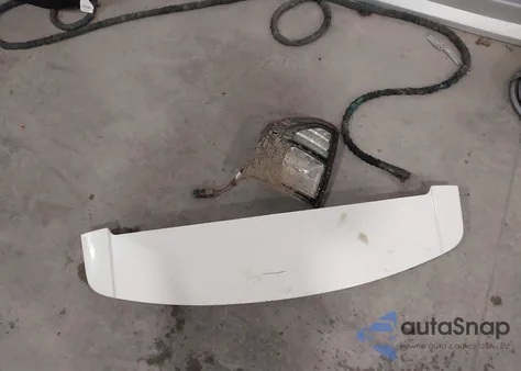 2014 Jeep Compass Latitude z USA, uszkodzony, nr VIN 1C4NJDEB1ED884308